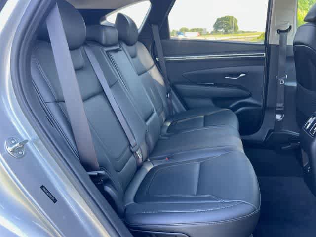 Used 2023 Hyundai Tucson Limited AWD/4WD image 14