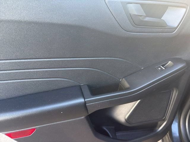Used 2022 Ford Escape SE FWD image 31