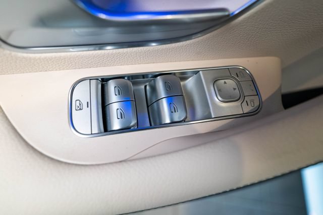 New 2026 Mercedes-Benz GLE 580 4MATIC image 19