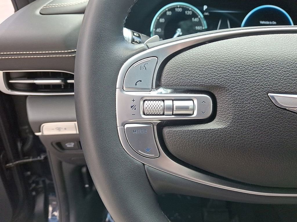 Used 2024 Genesis GV80 2.5T w/ Prestige Package image 17