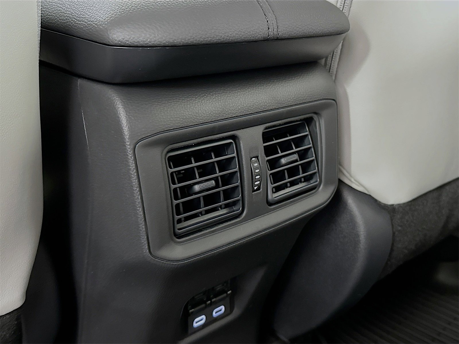 New 2025 Toyota RAV4 XLE Premium image 27