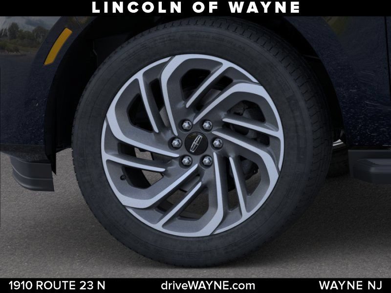 New 2026 Lincoln Navigator Premiere AWD/4WD image 20