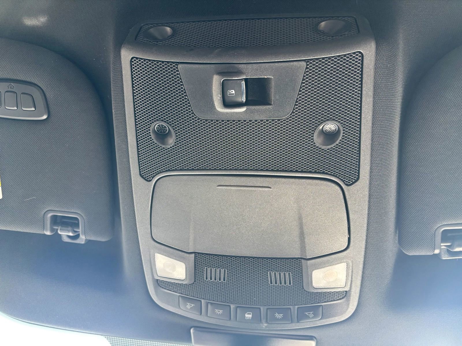 Used 2015 Ford F150 Lariat w/ Equipment Group 502A Luxury AWD/4WD image 28