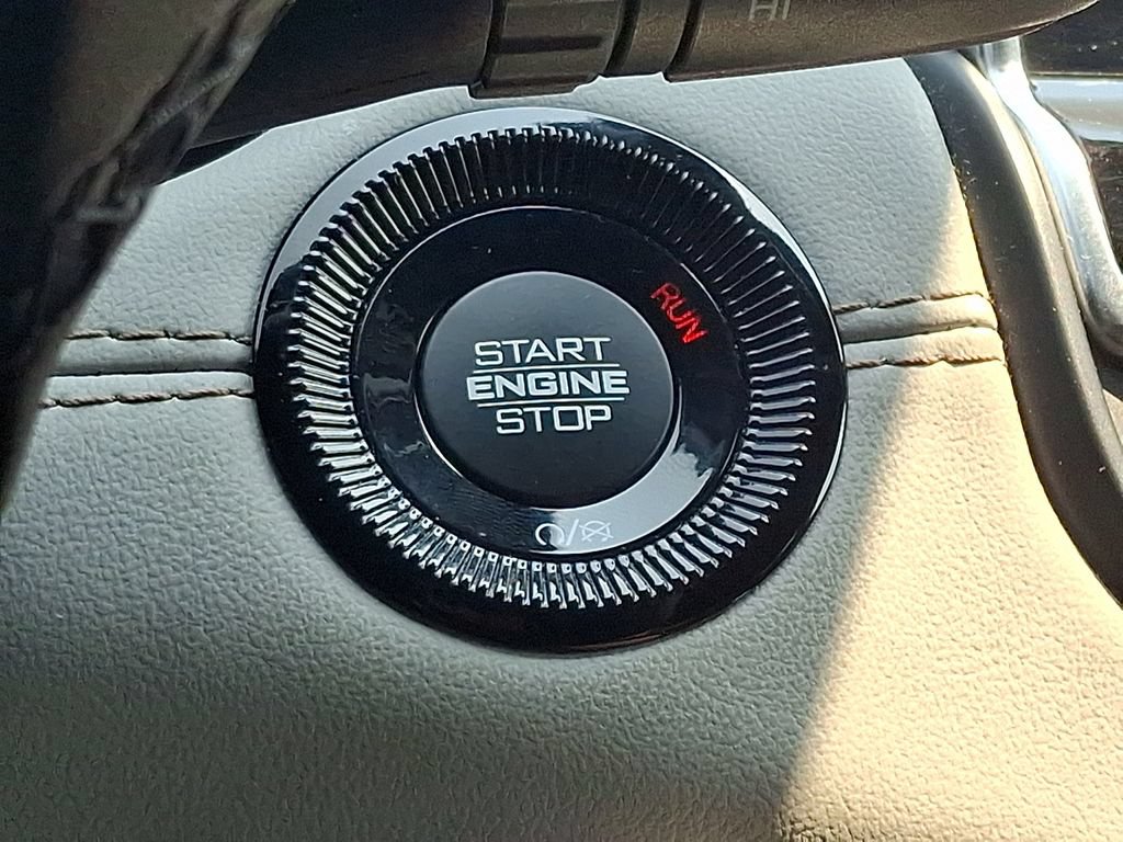 Certified 2023 Jeep Compass Limited AWD/4WD image 24