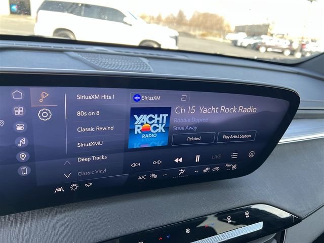 Certified 2025 Buick Enclave Preferred image 16