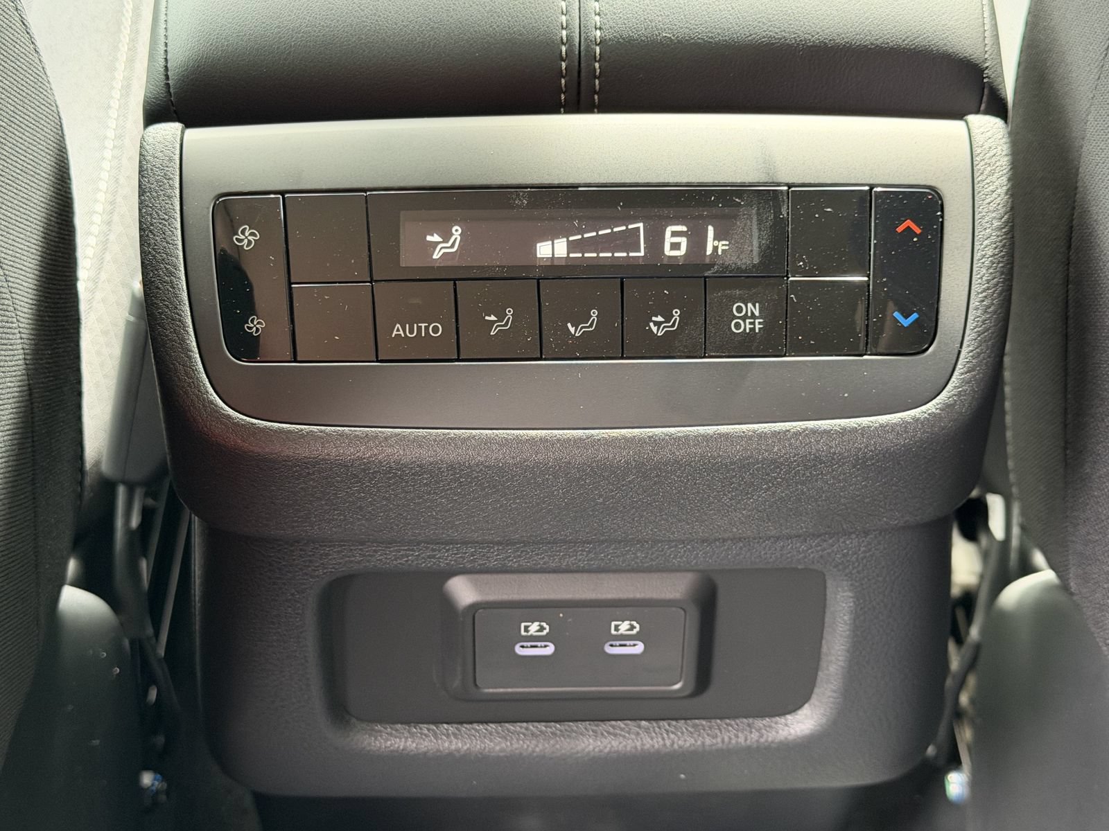 New 2026 Nissan Pathfinder SV w/ SV Premium Package FWD image 23