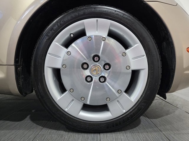 Used 2003 Lexus SC 430 Convertible image 23