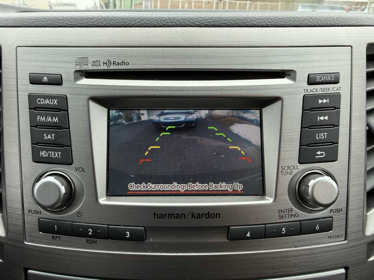 Used 2014 Subaru Outback 2.5i Limited w/ Moonroof Package image 18