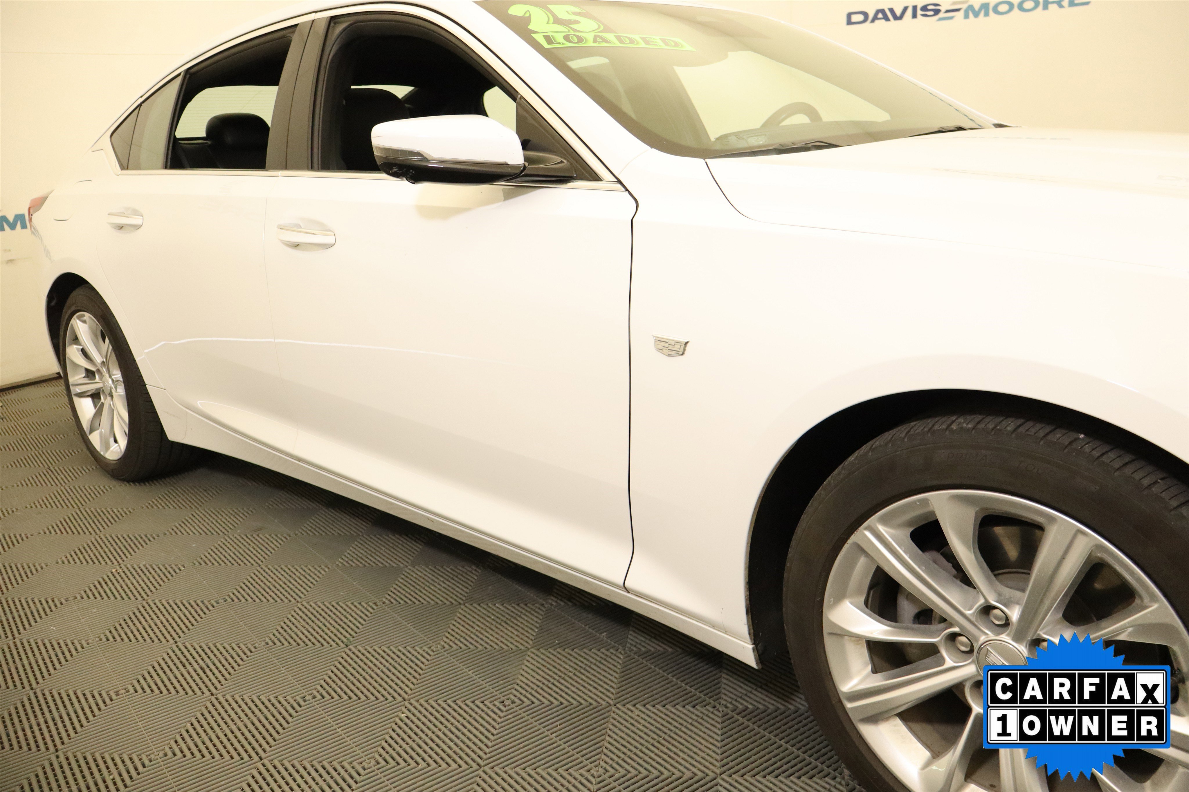 Used 2025 Cadillac CT5 Premium Luxury RWD image 4