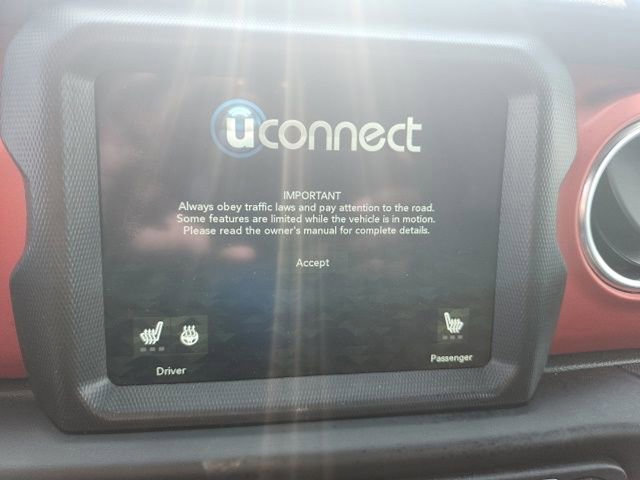 Used 2020 Jeep Gladiator Rubicon image 22