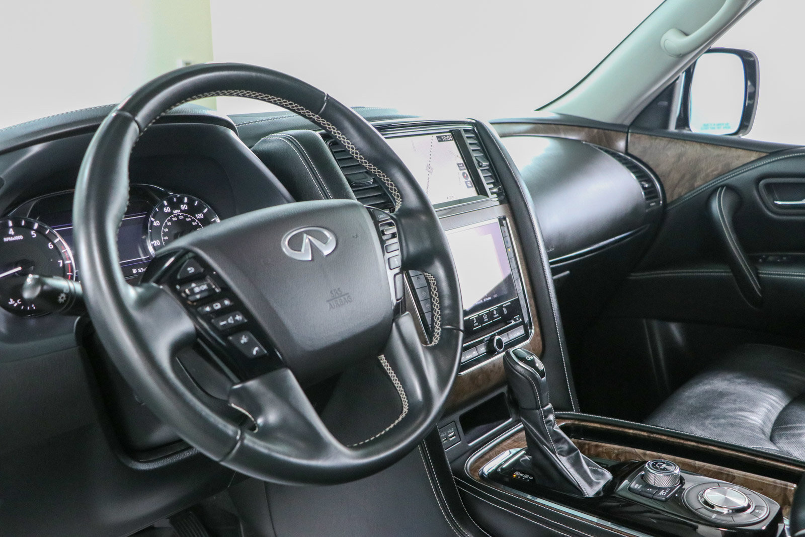 Used 2021 INFINITI QX80 Premium Select w/ Cargo Package RWD image 25
