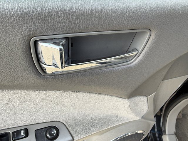 Used 2005 Nissan Altima 2.5 S FWD image 13