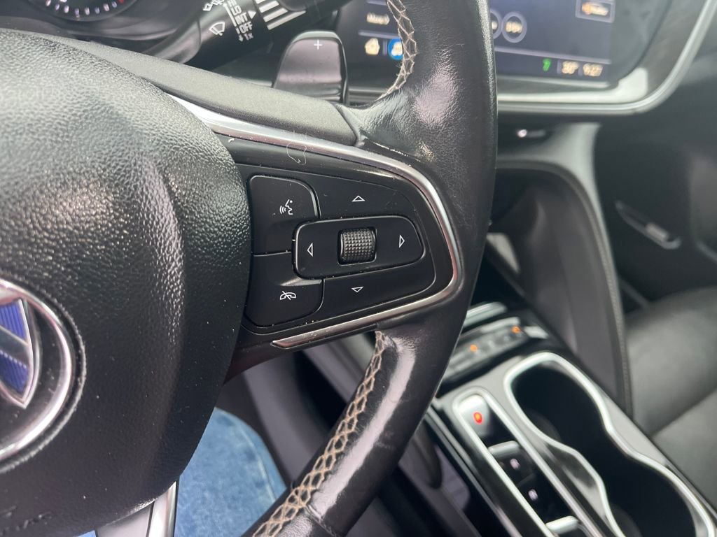 Used 2021 Buick Envision Essence image 12