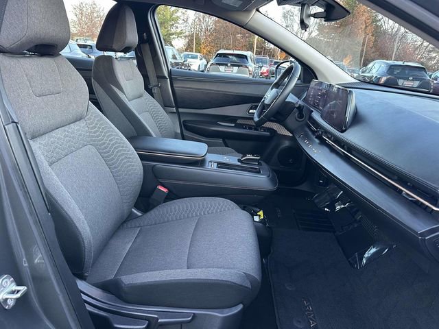 Used 2023 Nissan Ariya FWD image 10