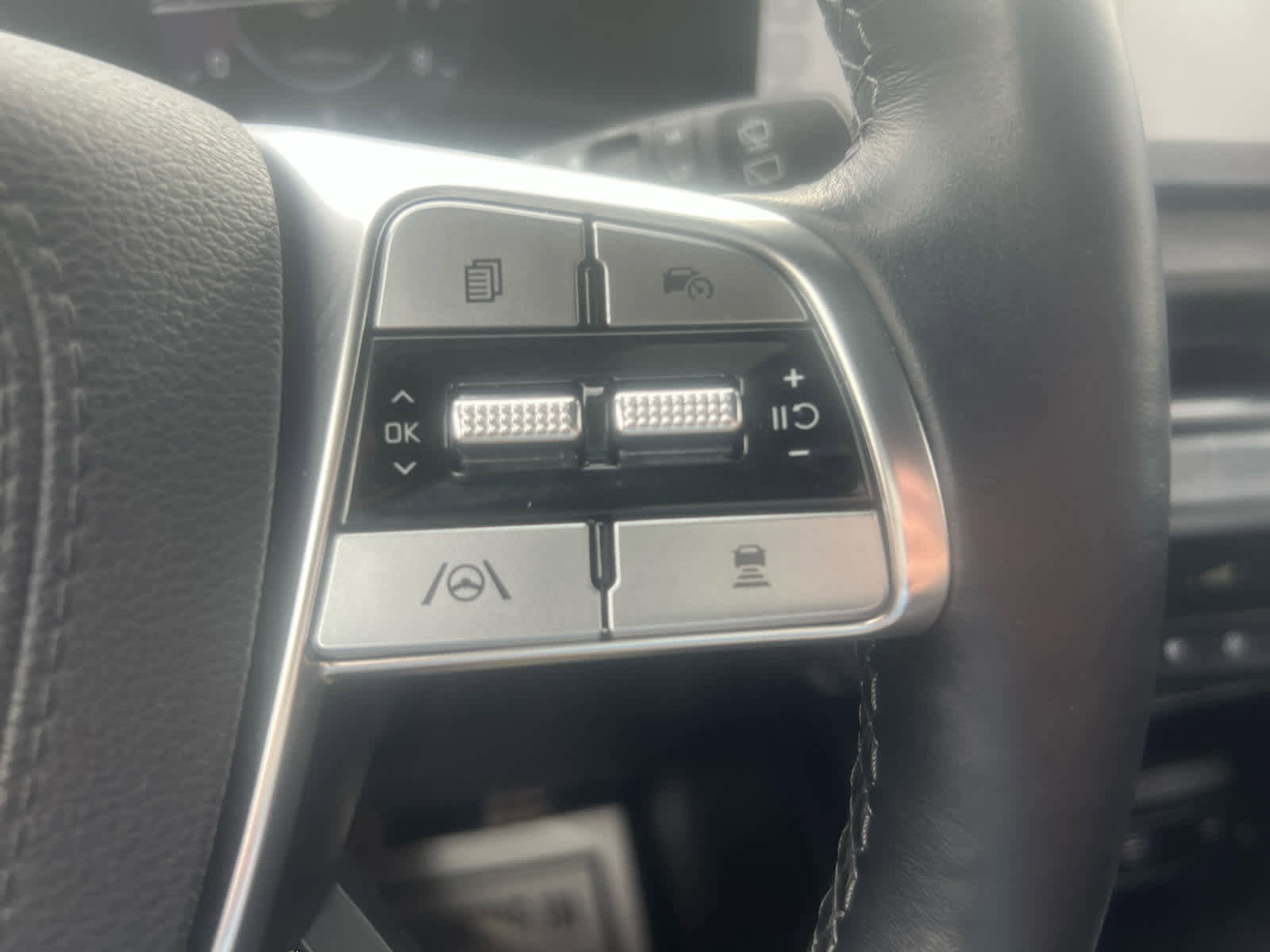 Used 2025 Kia Telluride SX X-Line image 21