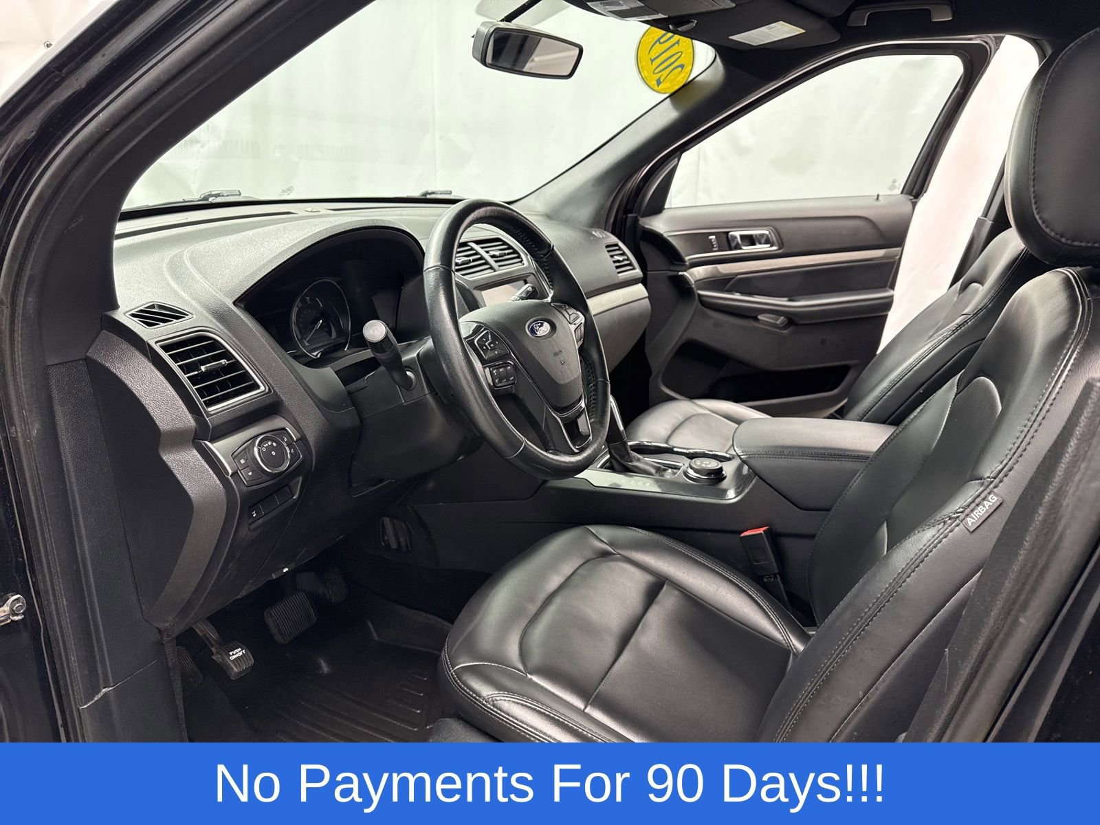 Certified 2019 Ford Explorer XLT w/ Equipment Group 202A image 10