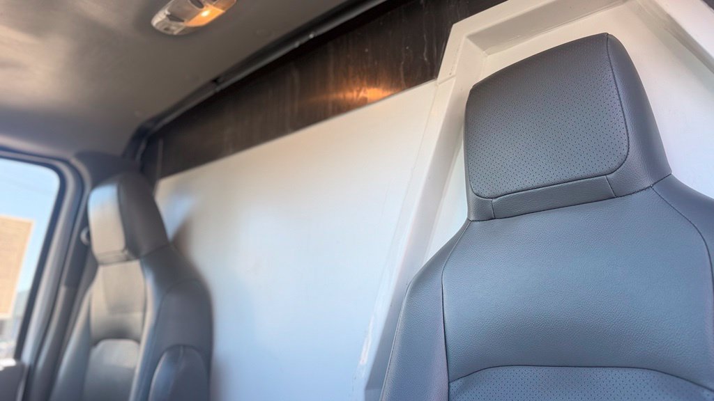 Used 2024 Ford E-350 and Econoline 350 Super Duty w/ Power Windows & Locks Group RWD image 19