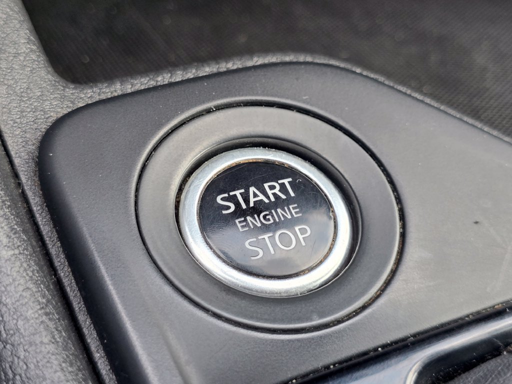 Used 2025 Nissan Sentra S FWD image 27