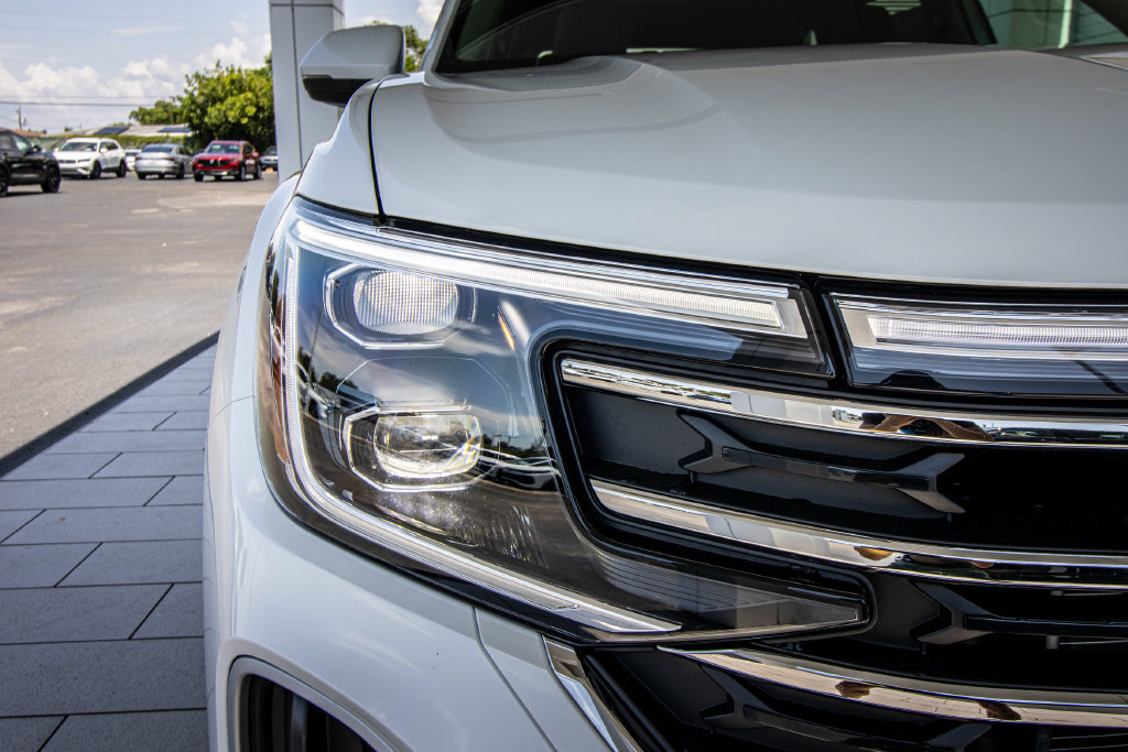 New 2026 Volkswagen Atlas SE FWD image 4