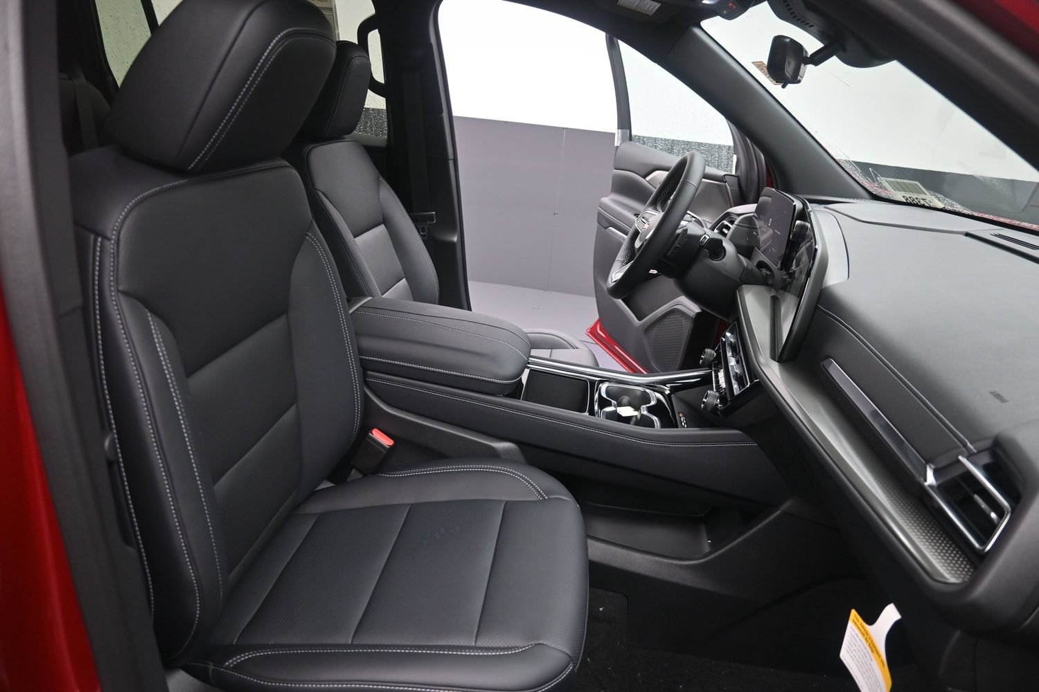 New 2026 Chevrolet Traverse LT w/ Driver Confidence Package AWD/4WD image 43