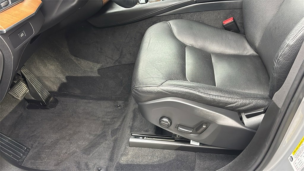 Certified 2023 Volvo XC90 B6 Core w/ Climate Package image 27