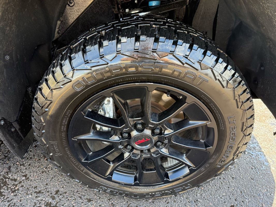 Used 2024 Toyota Tundra Limited w/ TRD Off-Road Package AWD/4WD image 12