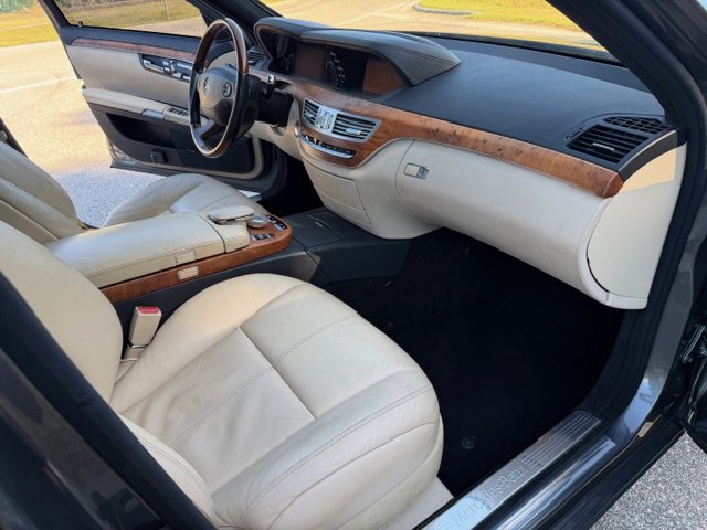 Used 2007 Mercedes-Benz S 550 image 14