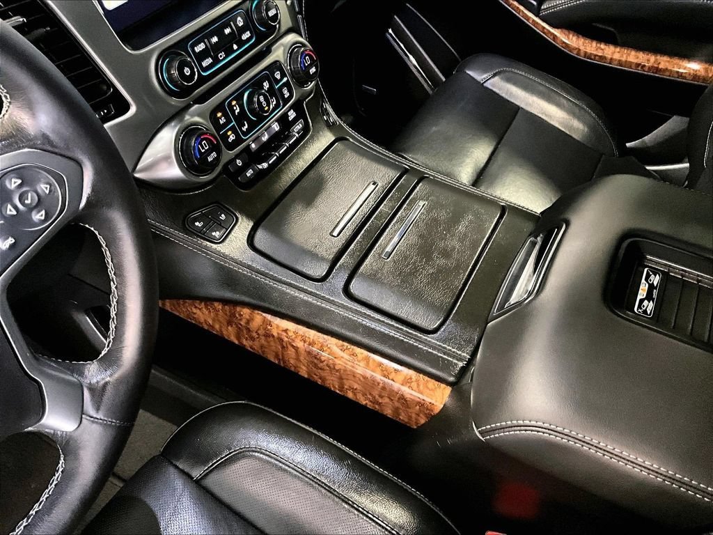 Used 2020 Chevrolet Tahoe Premier AWD/4WD image 21