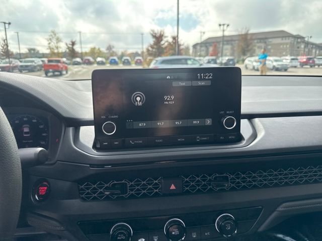 Certified 2025 Honda Accord LX image 14