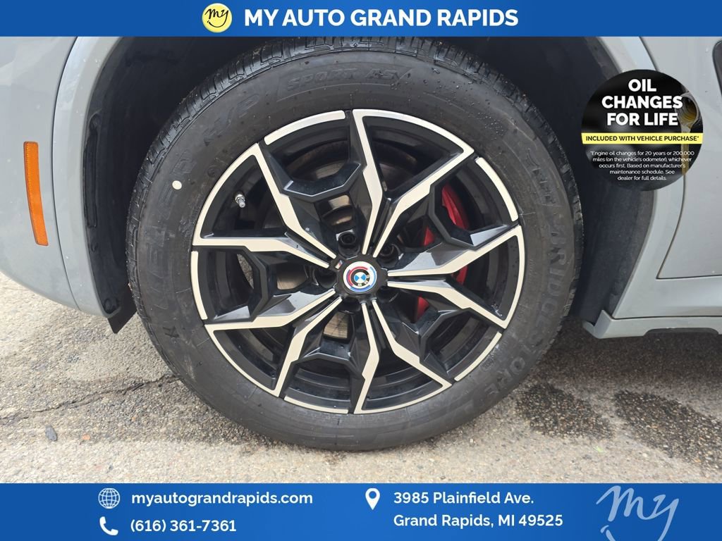 Used 2023 BMW X4 M40i w/ Premium Package image 28