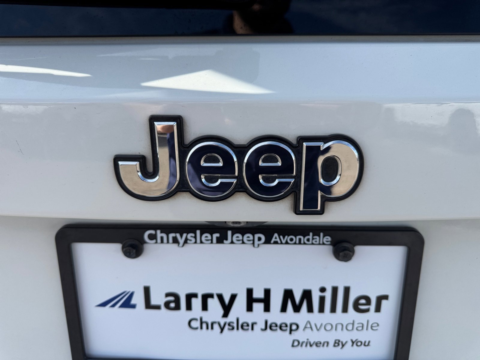 Used 2018 Jeep Renegade Latitude FWD image 10