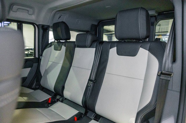 Used 2025 INEOS Grenadier image 21