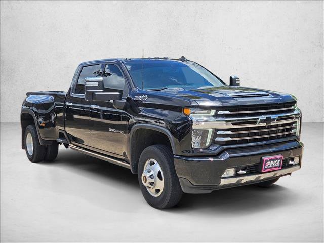 Used 2022 Chevrolet Silverado 3500 High Country w/ Safety Package II AWD/4WD image 3