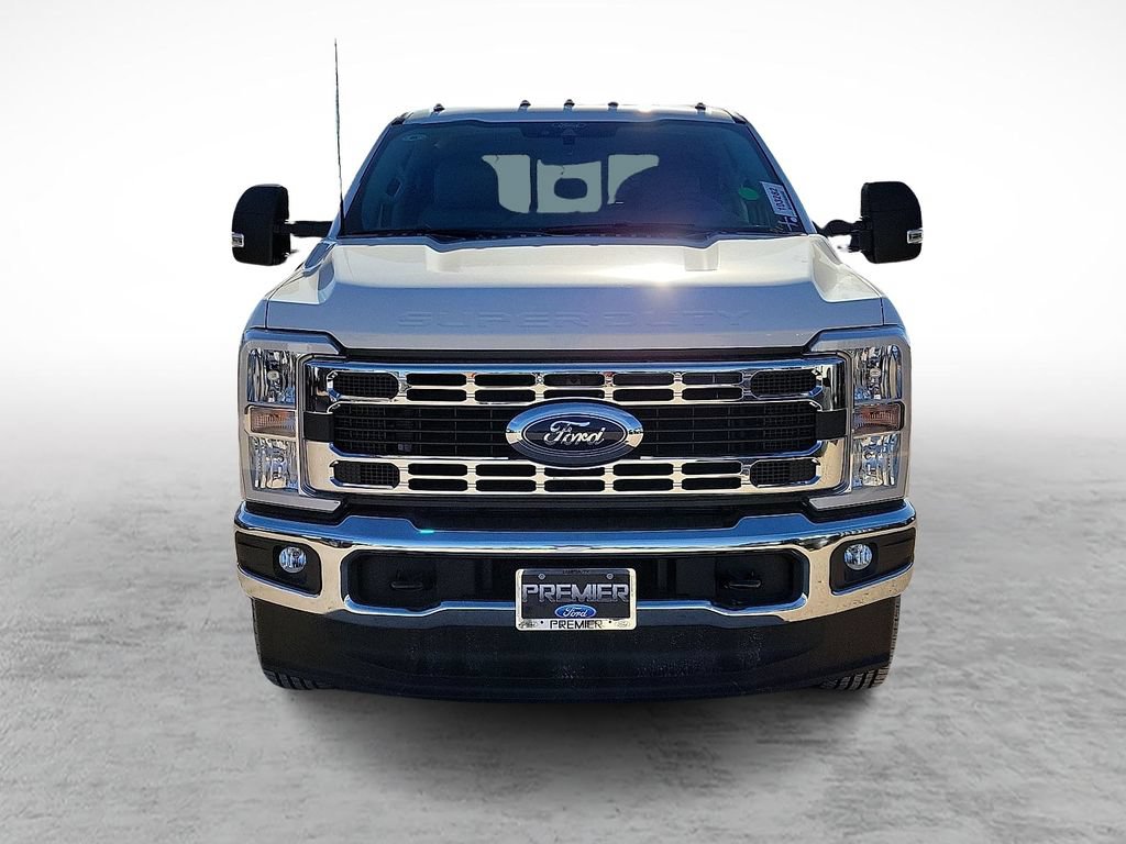 New 2026 Ford F350 XL w/ XL Chrome Package AWD/4WD image 3