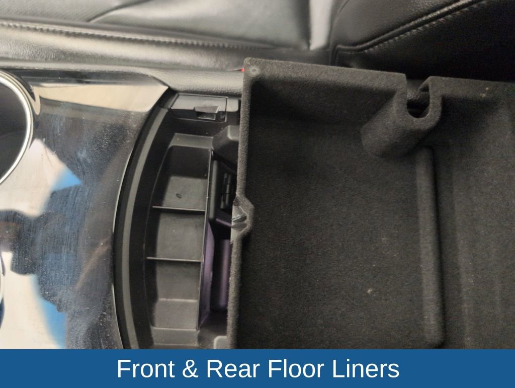 Used 2018 Ford Edge Titanium w/ Equipment Group 301A AWD/4WD image 41