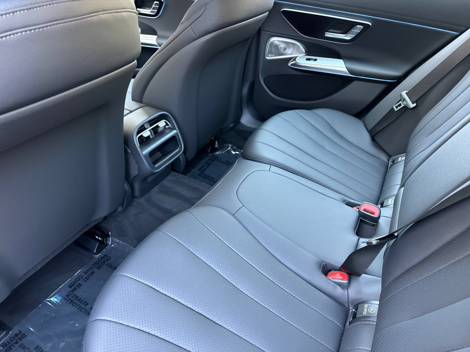 New 2027 Mercedes-Benz E 350 4MATIC Sedan image 11