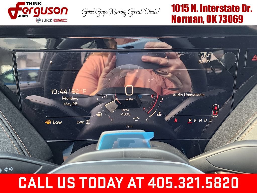 New 2026 GMC Yukon XL AT4 w/ AT4 Premium Plus Package AWD/4WD image 25