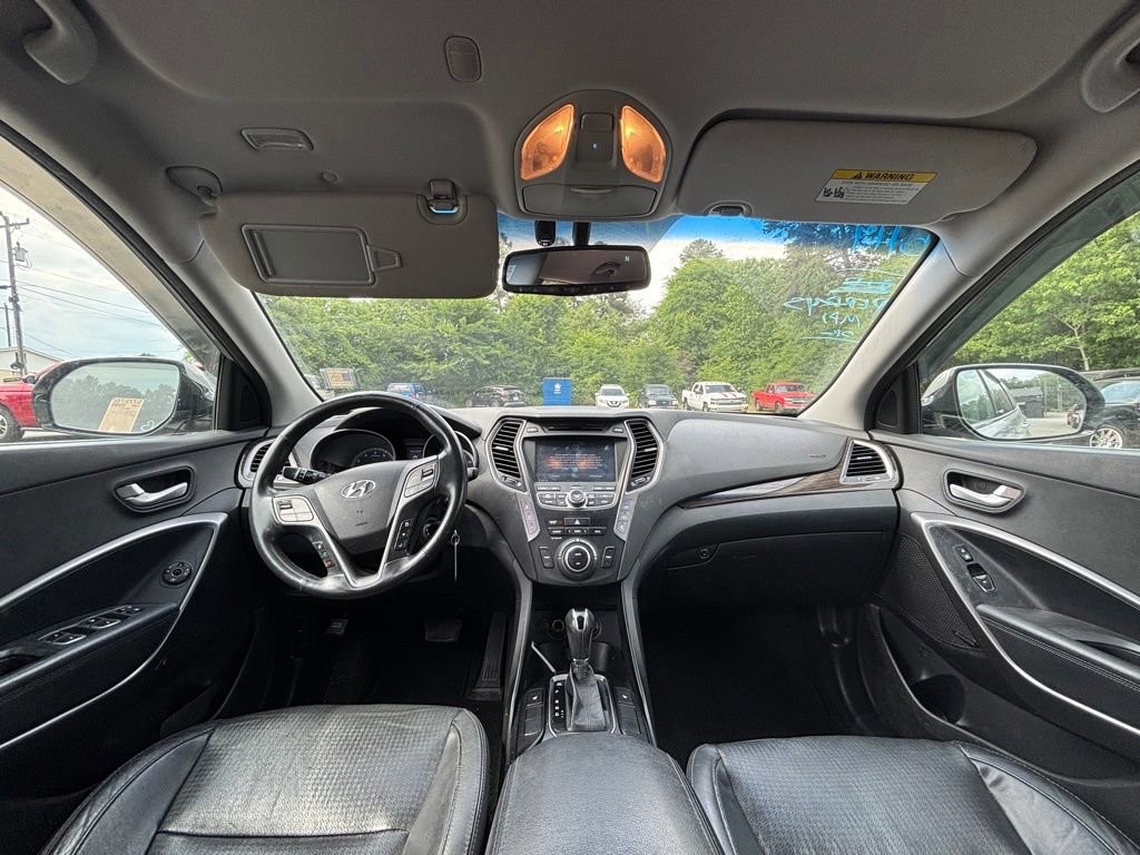 Used 2018 Ford Explorer XLT w/ Equipment Group 201A AWD/4WD image 14