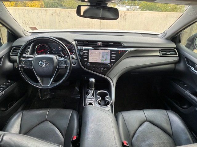 Used 2019 Toyota Camry XSE w/ Navigation Package image 15