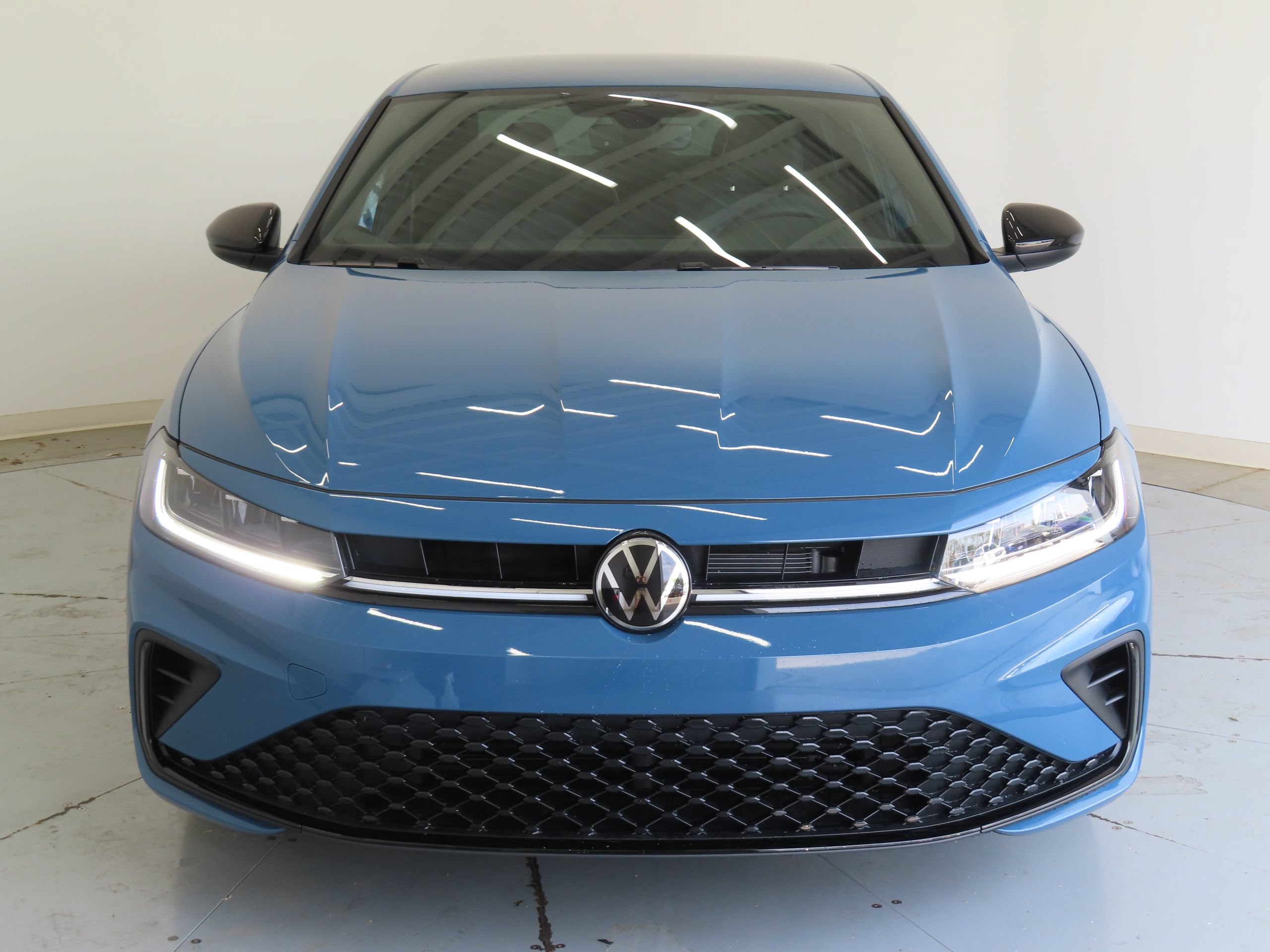 New 2026 Volkswagen Jetta Sport FWD image 9