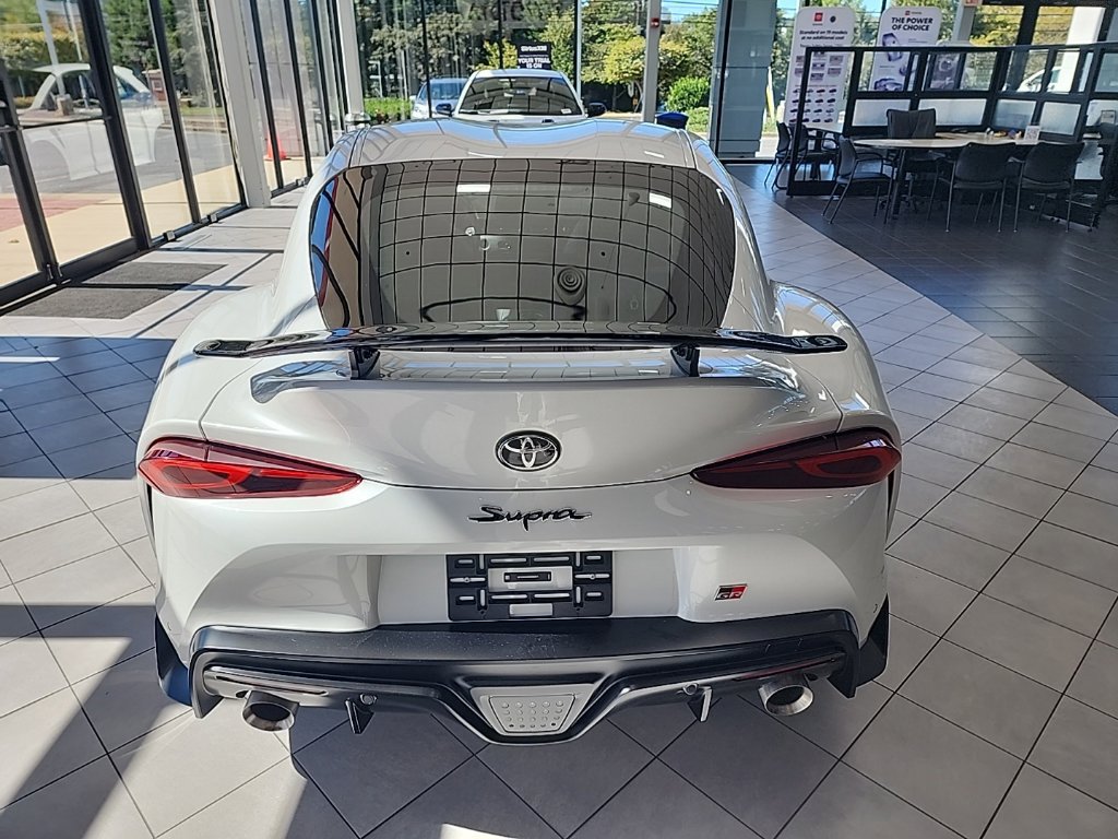 Used 2024 Toyota Supra RWD image 10