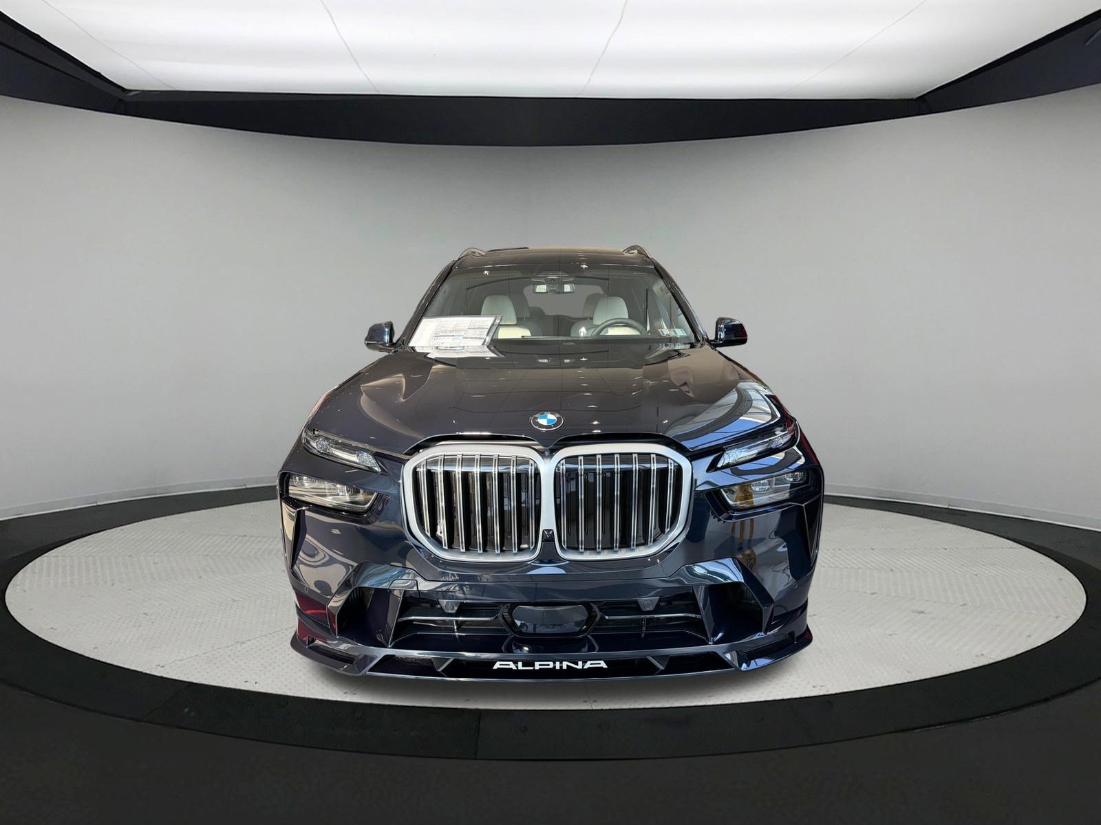 New 2026 BMW ALPINA XB7 AWD/4WD image 2