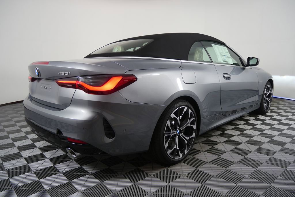 New 2026 BMW 430i Convertible w/ Premium Package image 3