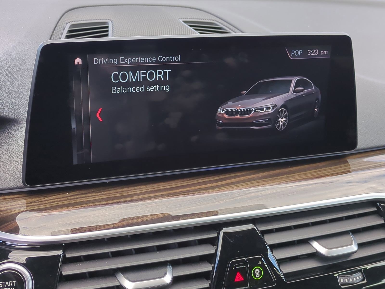 Used 2019 BMW 530e image 32