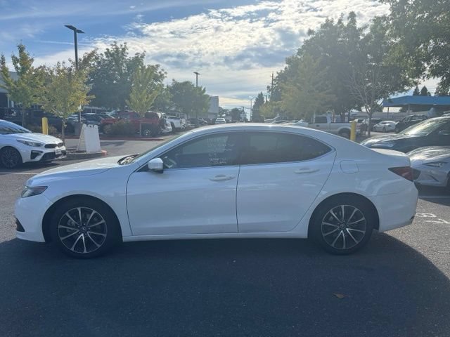Used 2016 Acura TLX V6 FWD image 2