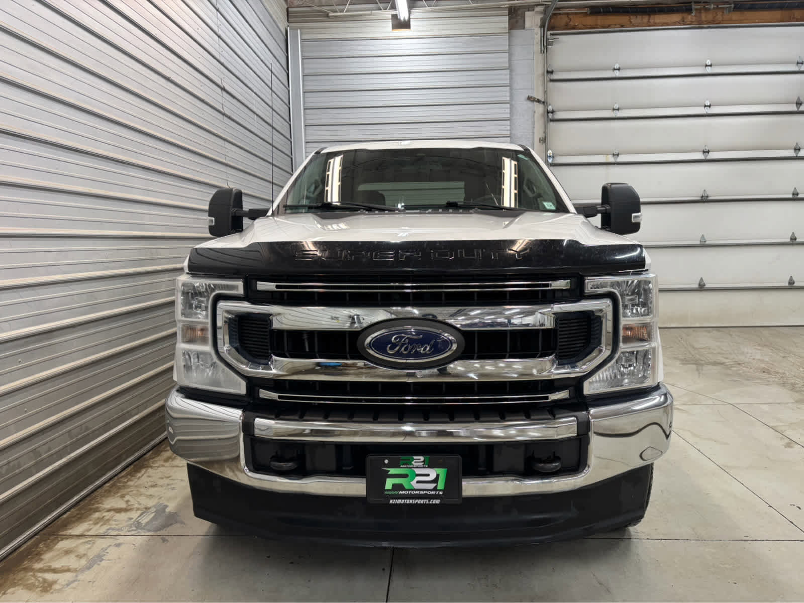 Used 2020 Ford F250 XLT image 2