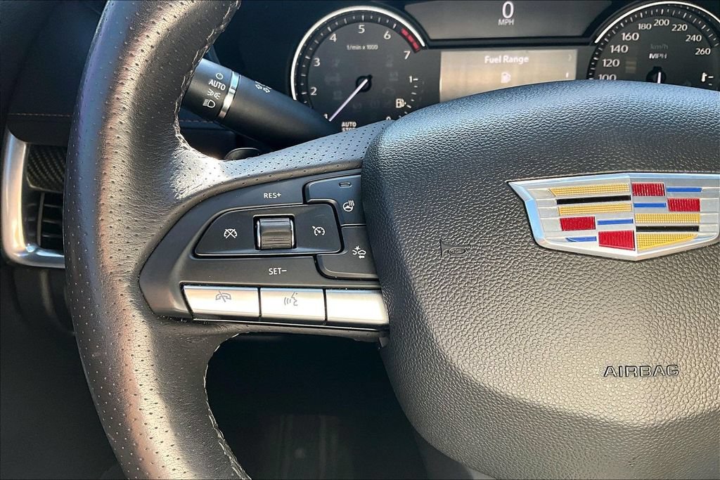 Used 2022 Cadillac XT4 Sport w/ Enhanced Visibility Package AWD/4WD image 11