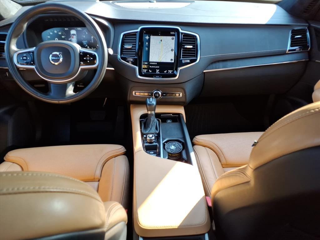 Used 2022 Volvo XC90 T6 Inscription w/ Lounge Package AWD/4WD image 12