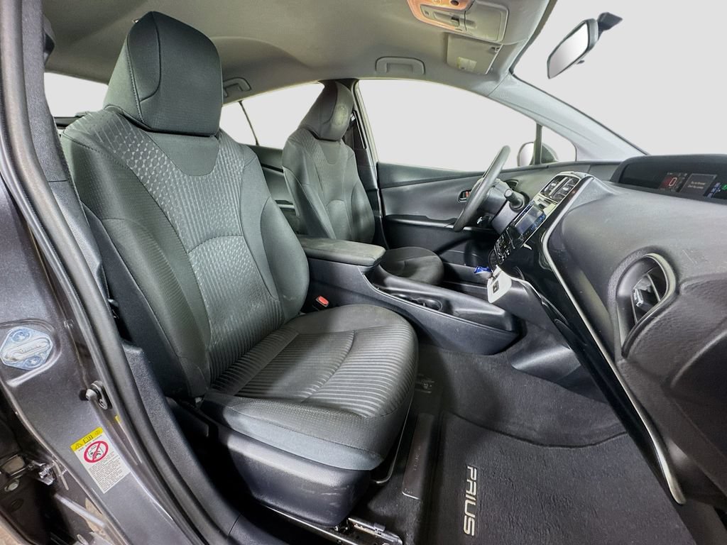 Used 2016 Toyota Prius Two FWD image 32