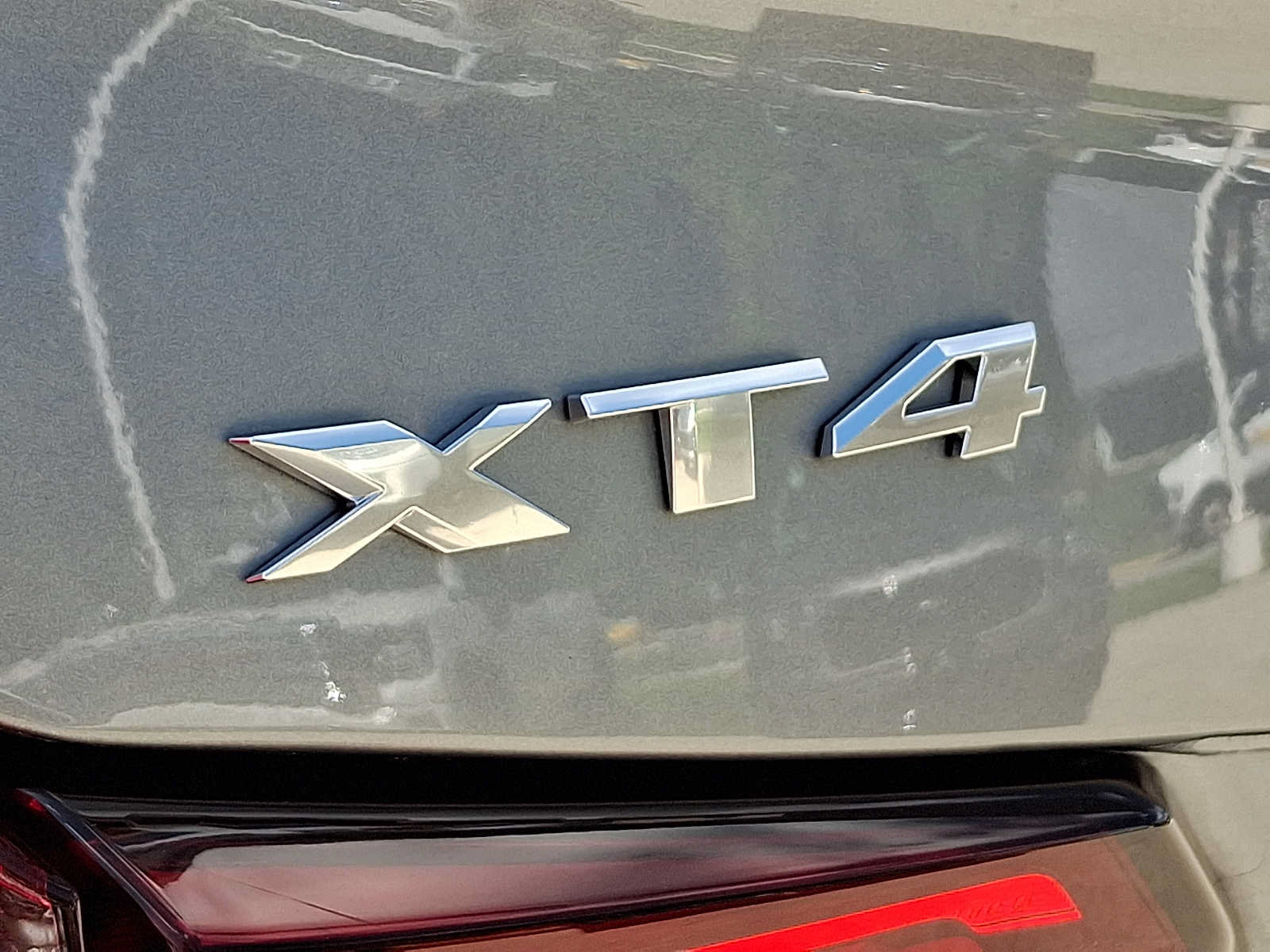 Certified 2023 Cadillac XT4 Premium Luxury AWD/4WD image 38